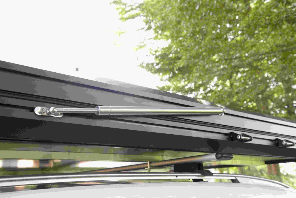 Why Hard Shell Roof Top Tents Outperform Soft Shell: A Data-Backed Guide 2 DSC 8582