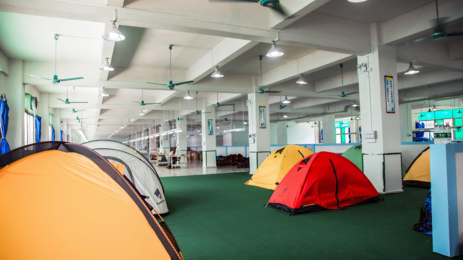 Dedicated quality control inspection area where every Everlead roof top tent undergoes a rigorous full-unit check before packaging and export.