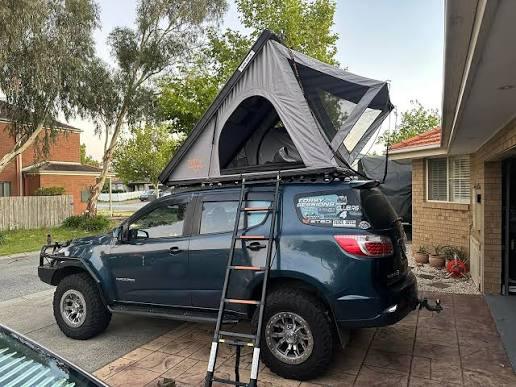 San Hima Kalbarri Lite Clamshell